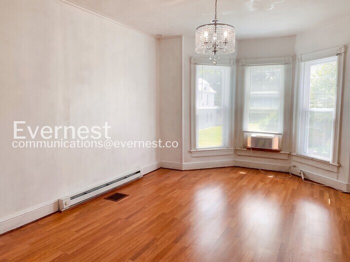 Building Photo - 1204 N 20th St