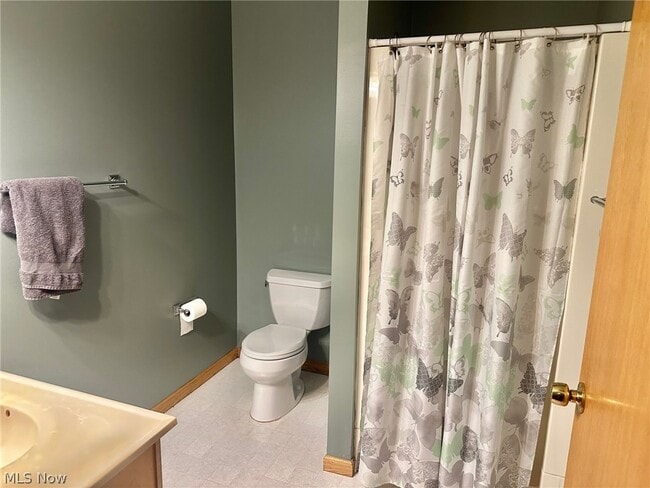 Building Photo - 1651 Discovery Rd