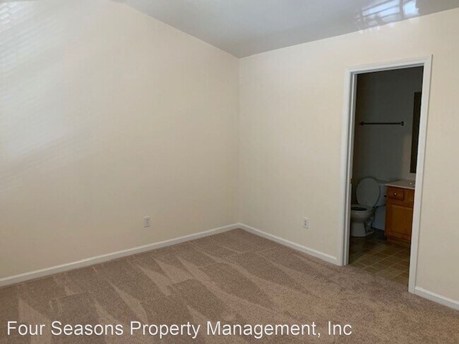 Building Photo - 4070 Glenlea Commons Dr