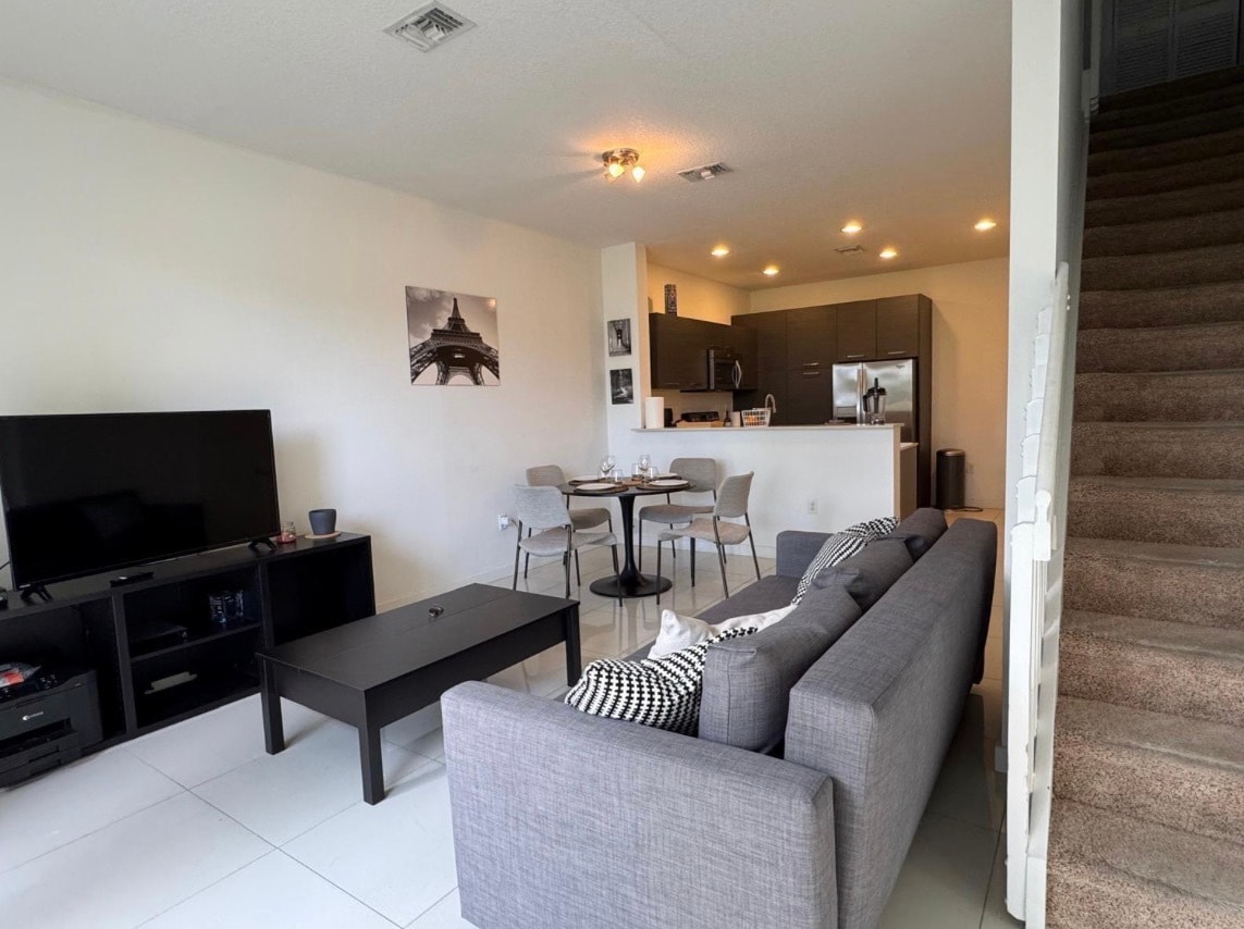 Building Photo - 3596 NW 13th St