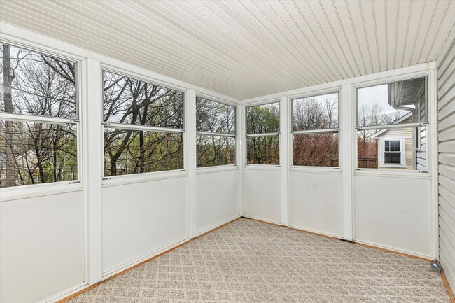 Building Photo - Wildwood Park Rental
