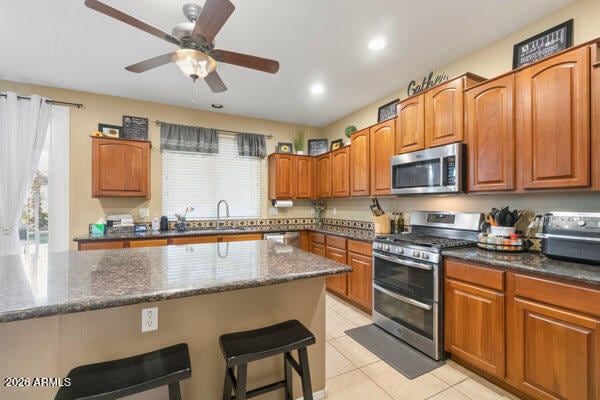 Building Photo - 8822 W Runion Dr