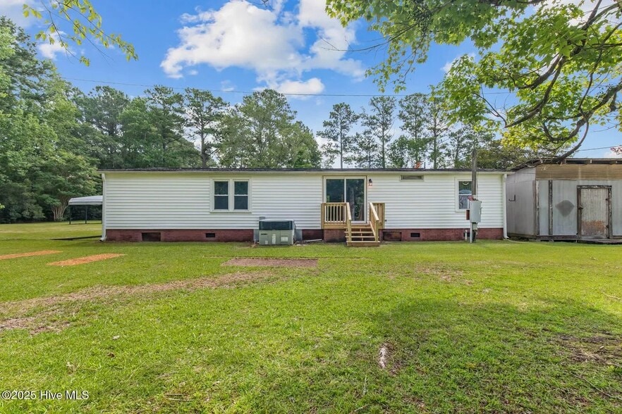 Building Photo - 136 Smedley Ln