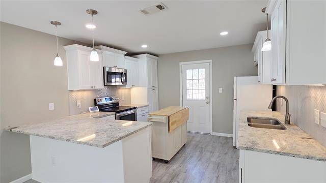 Building Photo - 4046 Odessa St