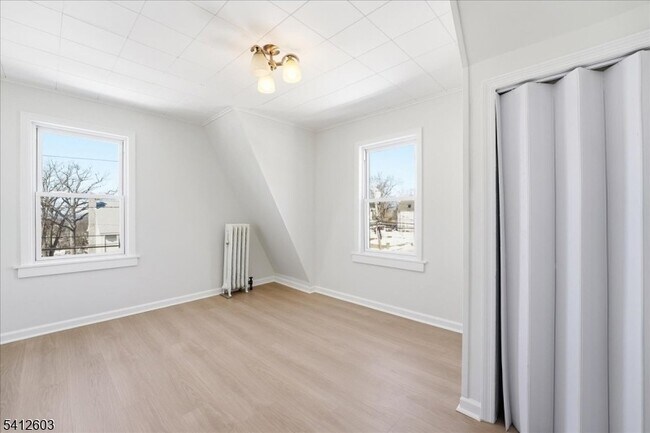 Building Photo - 30 Central Ave