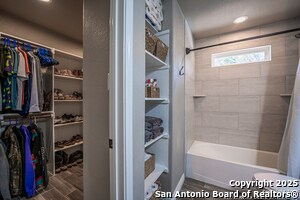 Building Photo - 1302 Cedar Grove Trail