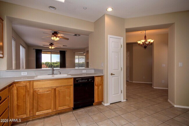 Building Photo - 2461 W Muirfield Dr