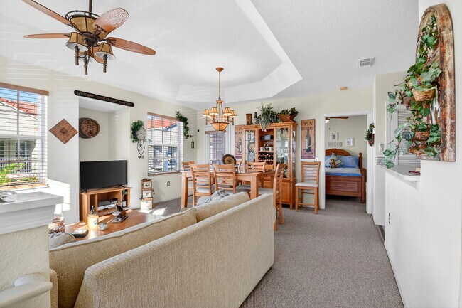 Building Photo - 501 Belmont Pl