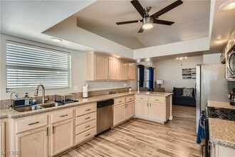 Building Photo - 2114 Akamine Ave