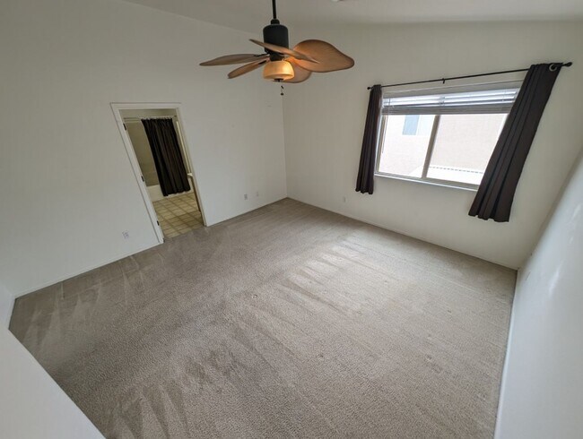 Building Photo - 9735 Clifford Walk Ave