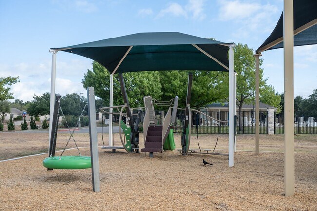 Building Photo - Nestled in Round Rock neighborhood.