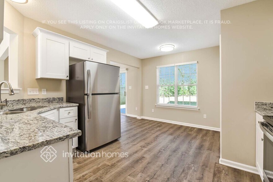 Building Photo - 1220 Hunter Forest Ct