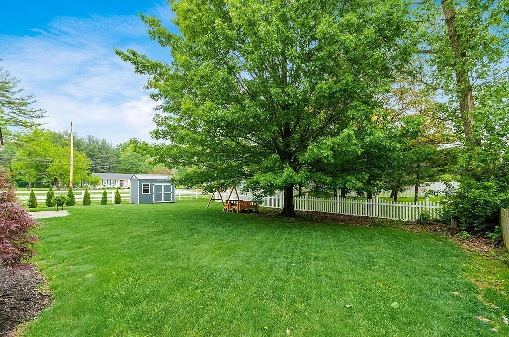 Building Photo - 6710 Bethany Dr