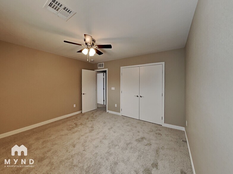 Building Photo - 3794 Paseo de Paz Ave