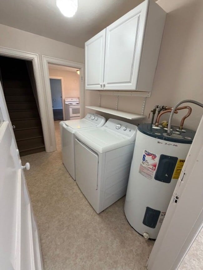 Building Photo - Cozy Chehalis home