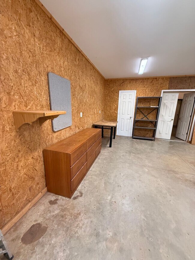 Building Photo - 142 Riverview Plantation Dr