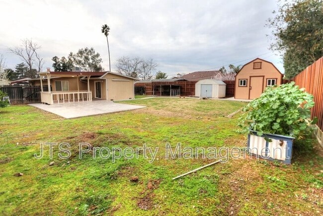 Building Photo - 2000 Belcot Rd