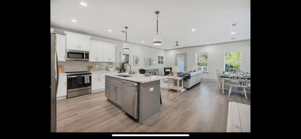 Building Photo - 55 Golden Bell Ct