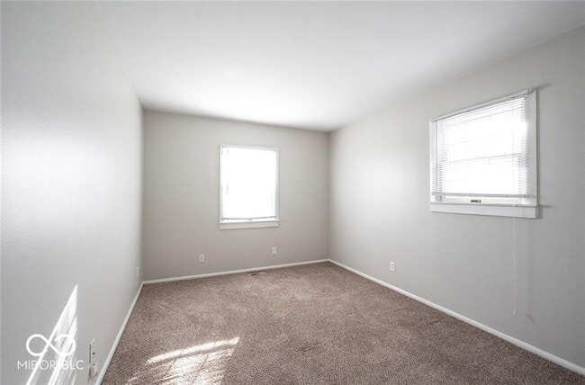 Building Photo - 8830 E 35th St