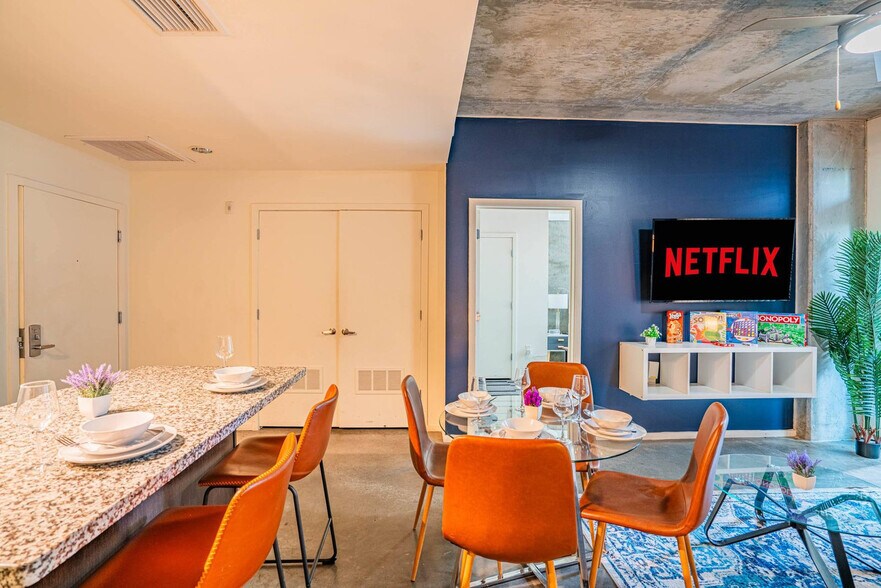 Building Photo - 810 N 4th St