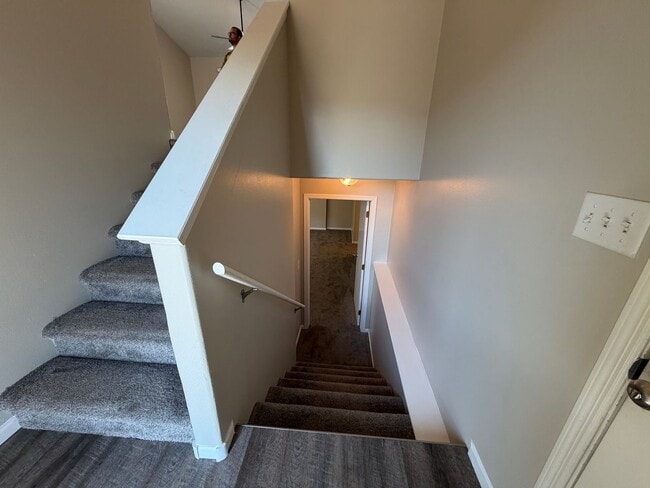 Building Photo - 3606 W Hughes Pl