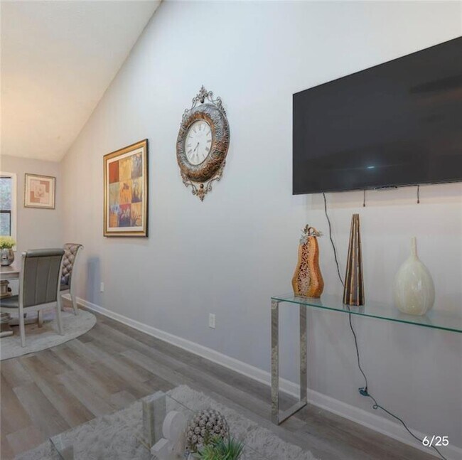 Primary Photo - 3468 Deer Trce