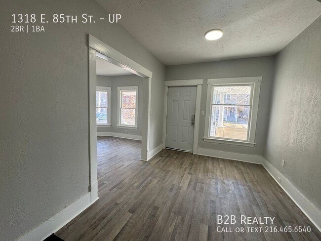 Building Photo - 1318 E 85th St