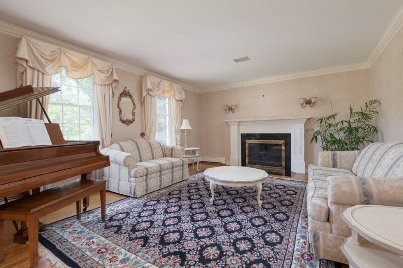 Building Photo - 4 Elliston Rd