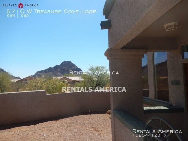 Building Photo - Like New off Ajo/Kinney