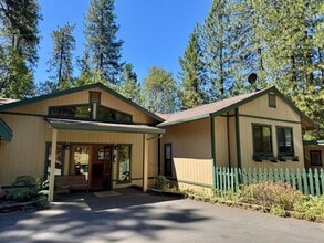 Building Photo - 20183 Casa Loma Dr