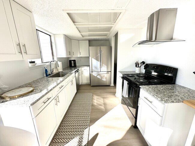 Building Photo - 2623 Gwendolyn Ln