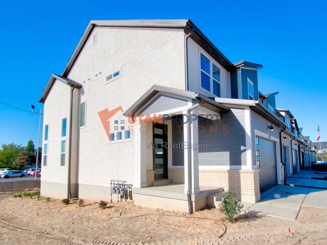 Building Photo - 1731 Jadeite Ln