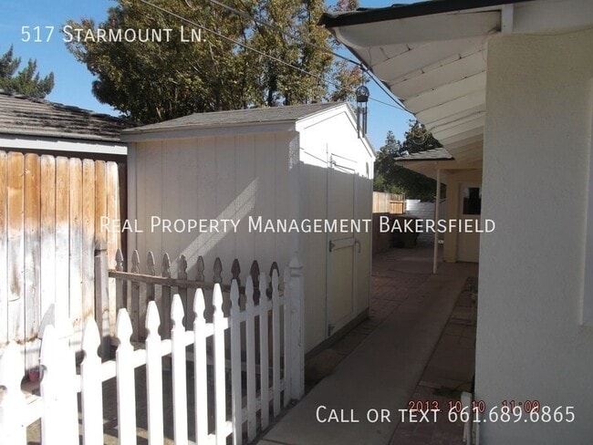 Building Photo - 517 Starmount Ln