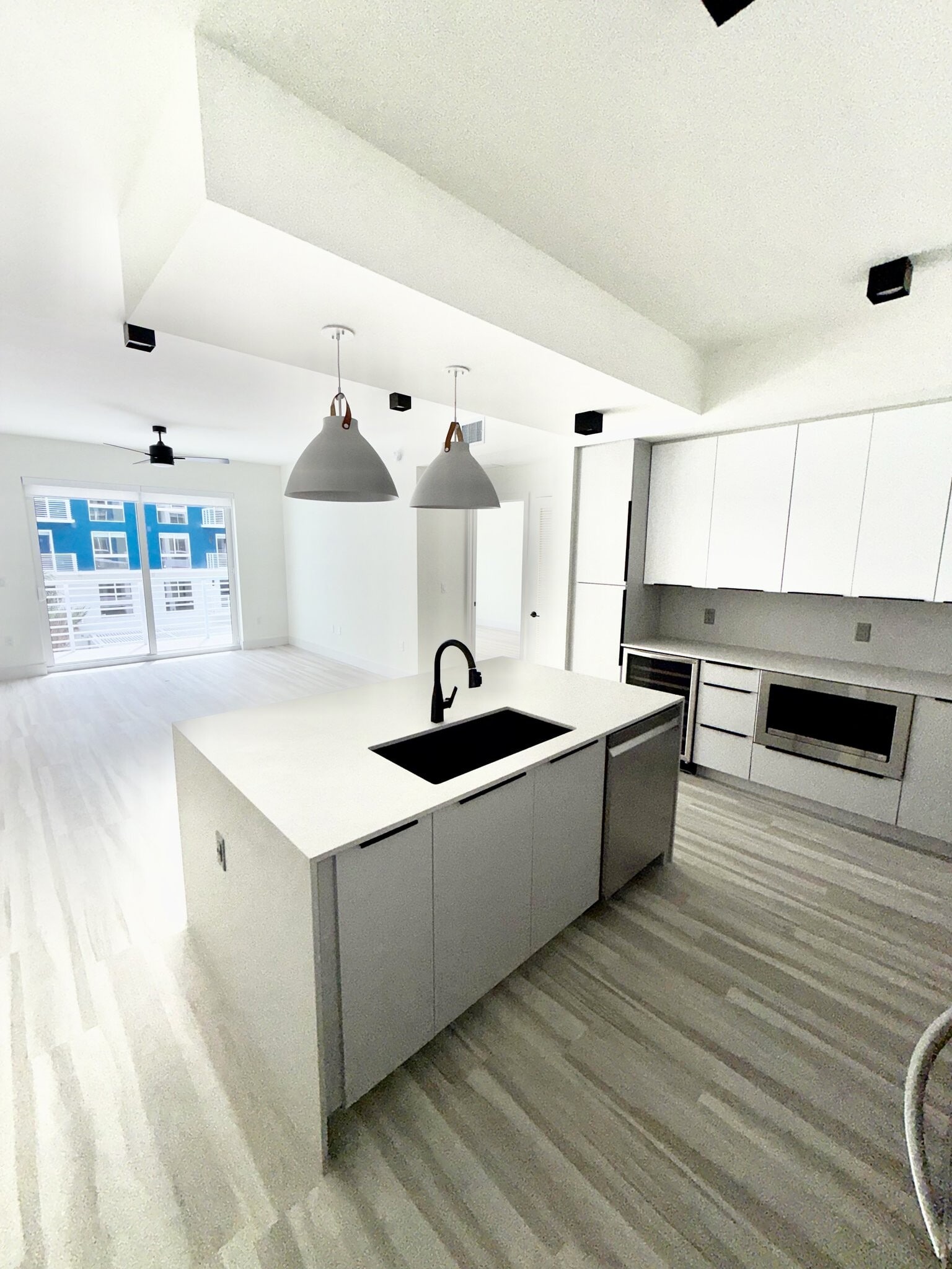 Building Photo - 18631 NE 25th Pl