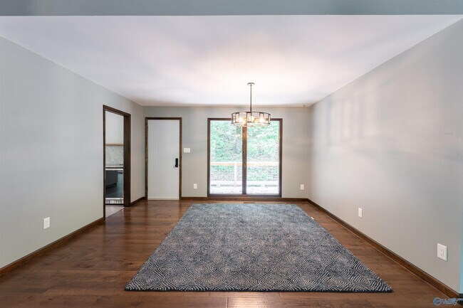 Building Photo - 206 Newcomb Rd