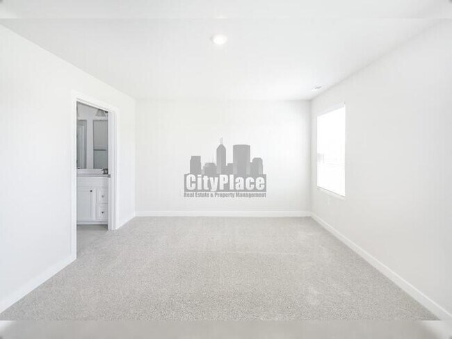 Building Photo - 7009 E Bean Blossom Dr