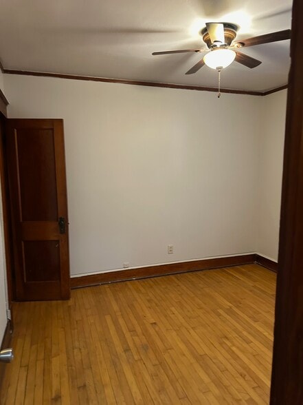 Building Photo - 507 Niagara Ave