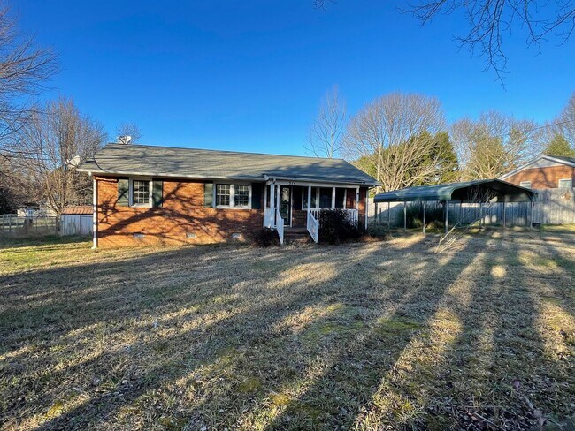 Building Photo - 315 E Dameron Ave