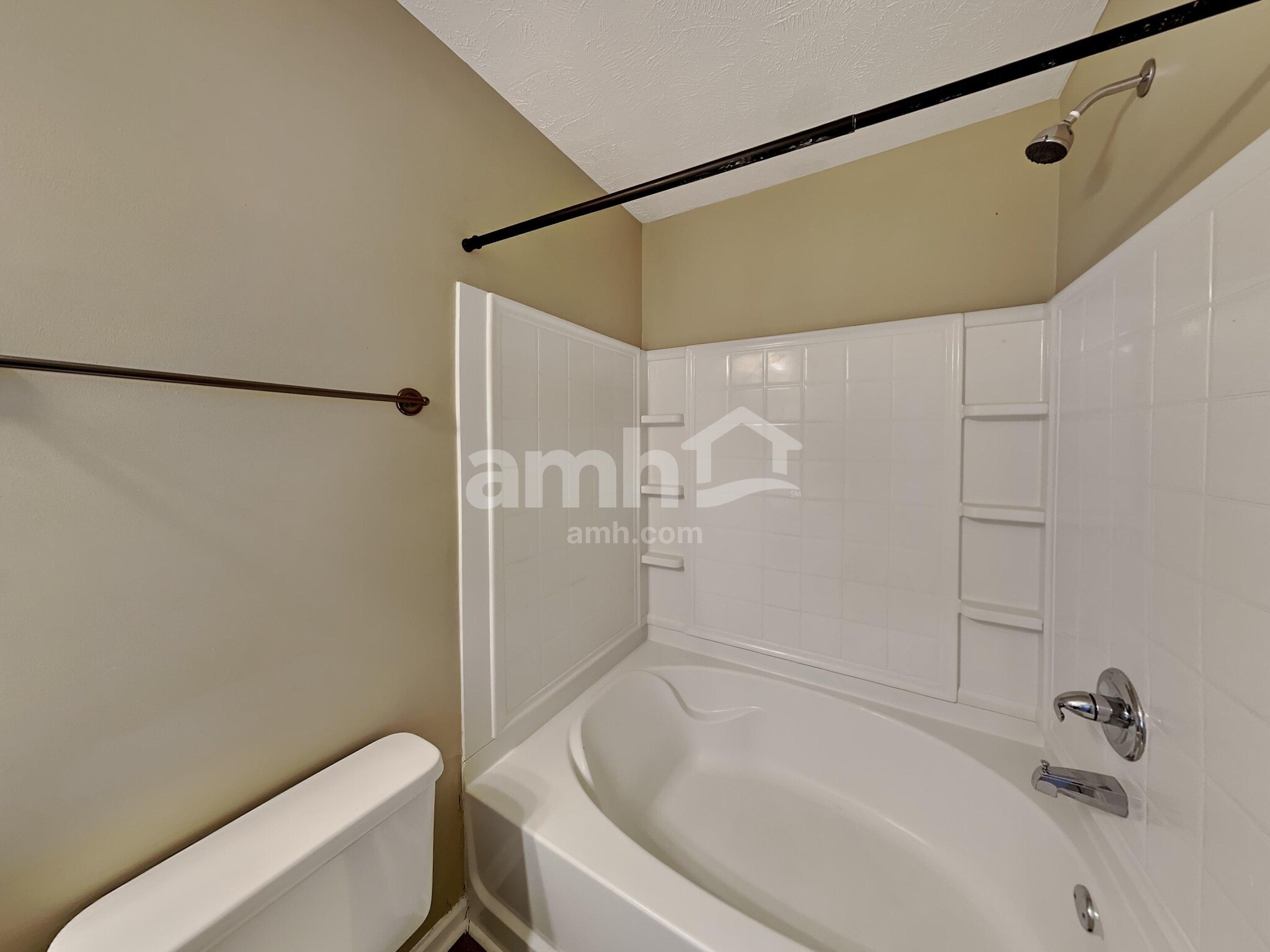 Building Photo - 4861 Nina Marie Ave