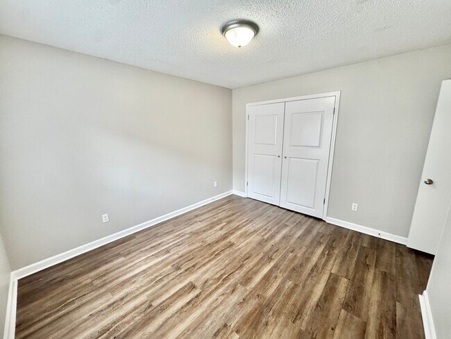 Building Photo - 4421 Hunt Cliff Trce