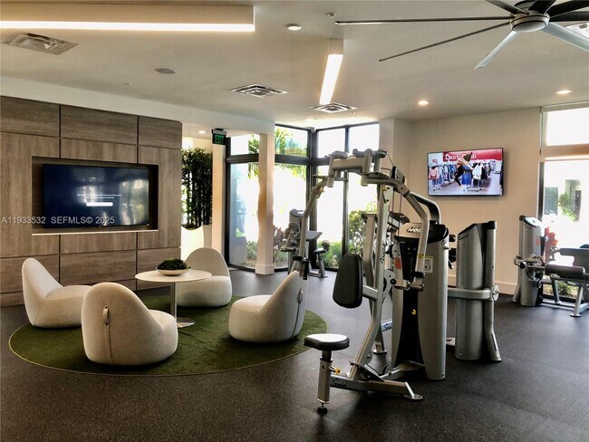 Building Photo - 8301 NW 41st St