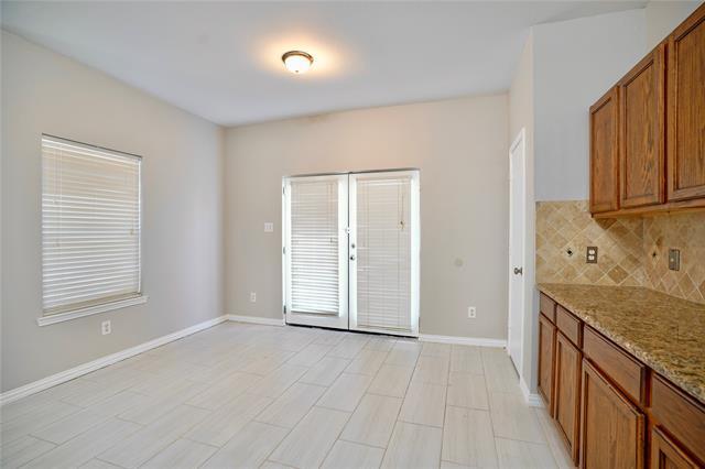 Building Photo - 6629 Scottsdale Wy