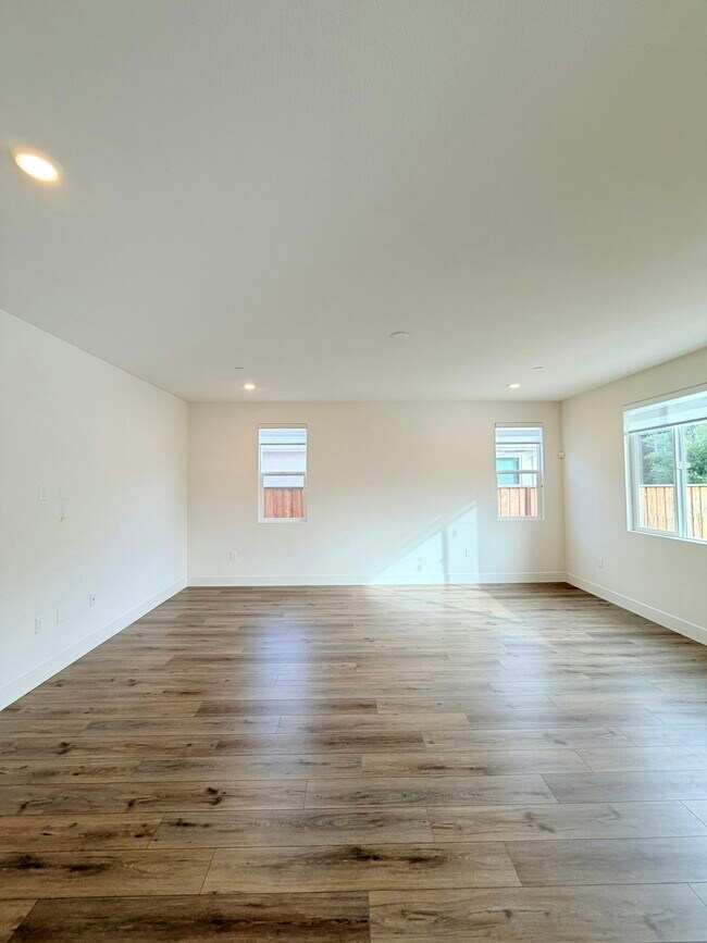 Building Photo - 5168 Maniago Wy