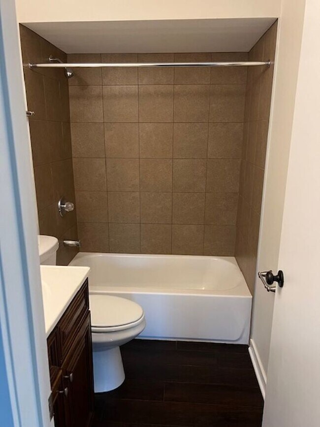 Building Photo - 1500 Light Road