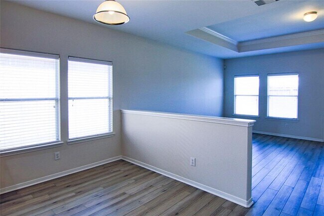 Building Photo - 21622 Amesbury Meadow Ln