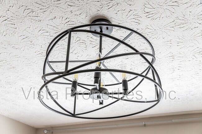 Building Photo - 7225 Bromfield Dr