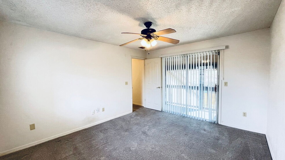 Building Photo - 600 Northern Way