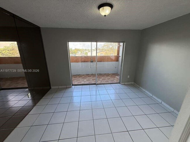 Building Photo - 7105 W 13th Ave