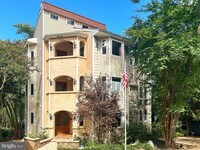 Building Photo - Potomac View