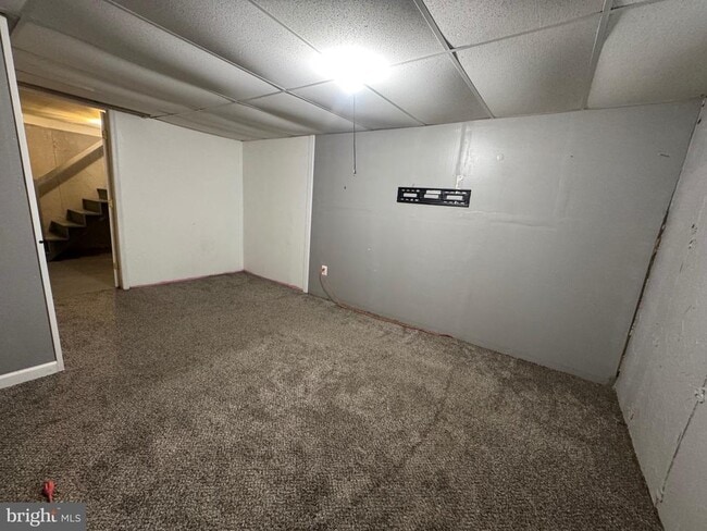 Building Photo - 176 Chapel Dr